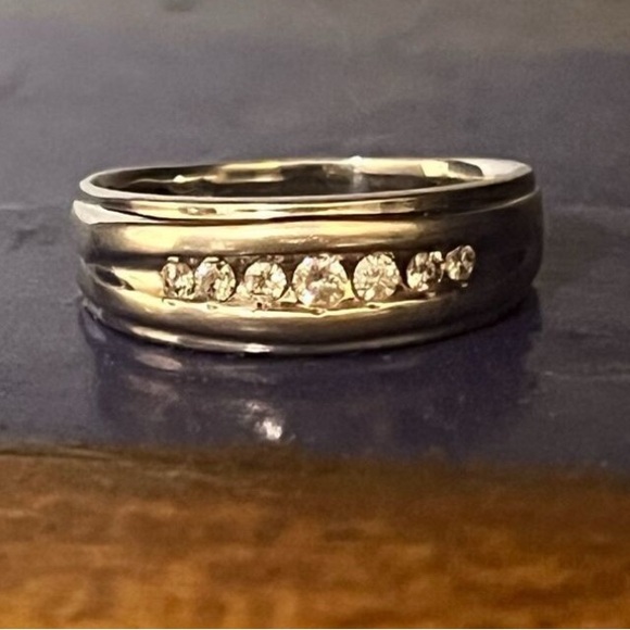 Vintage Diamond White Gold Men’s Engagement Wedding Ring Bling